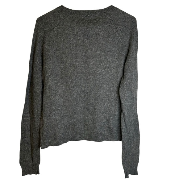 Bethany‎ Mota Gnome Sweater Gray Crew Neck Womens M Christmas Holiday Cozy Soft - Picture 6 of 11